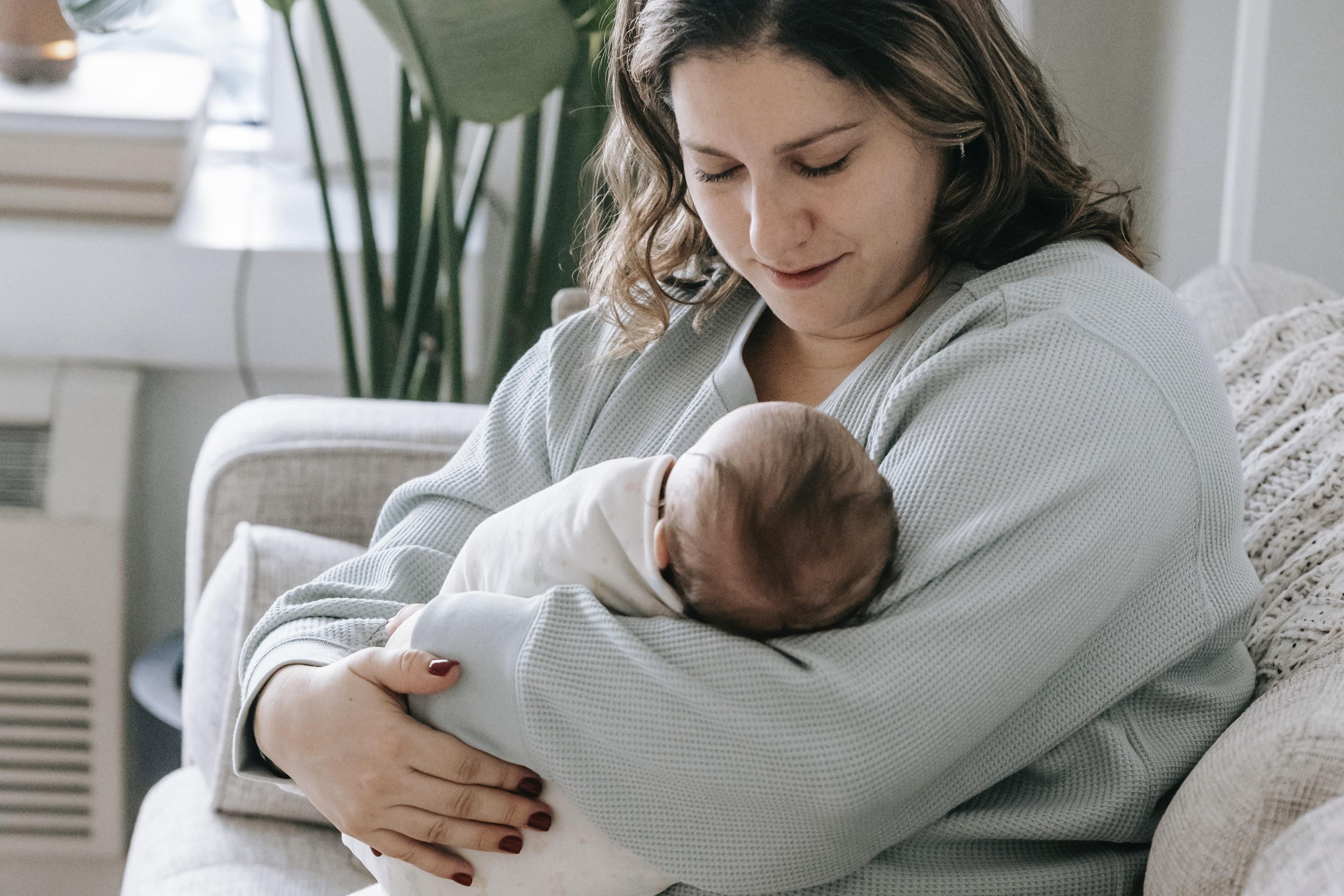 The Art Of Swaddling: How To Safely Swaddle Your Newborn